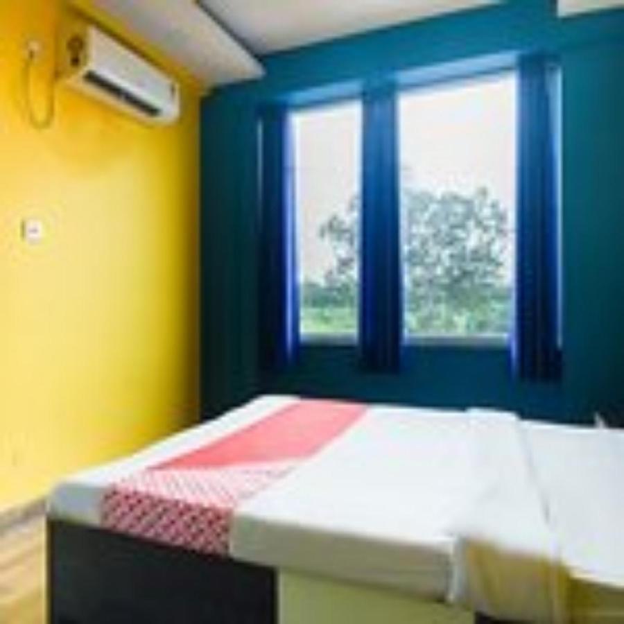 Staymaker Royal Galaxy Durgāpur エクステリア 写真